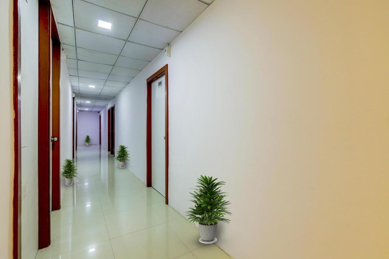 Hotel O Cozy Rooms Surat Ngoại thất bức ảnh